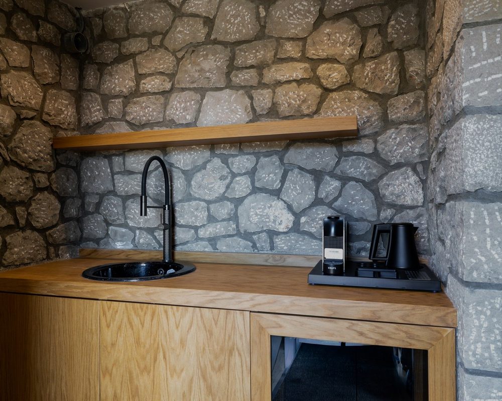 Some_Pavliani_0140-3